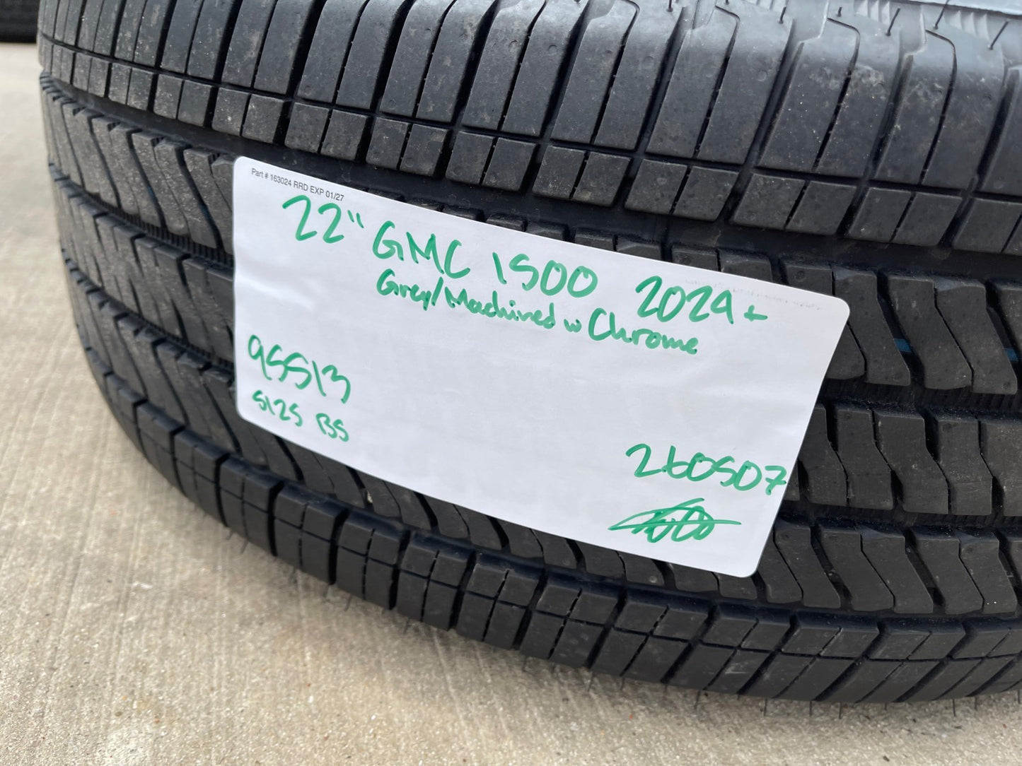 22" GMC Yukon Chevy Tahoe Escalade OEM 95513 14134 wheels rims BRIDGESTONE NEW