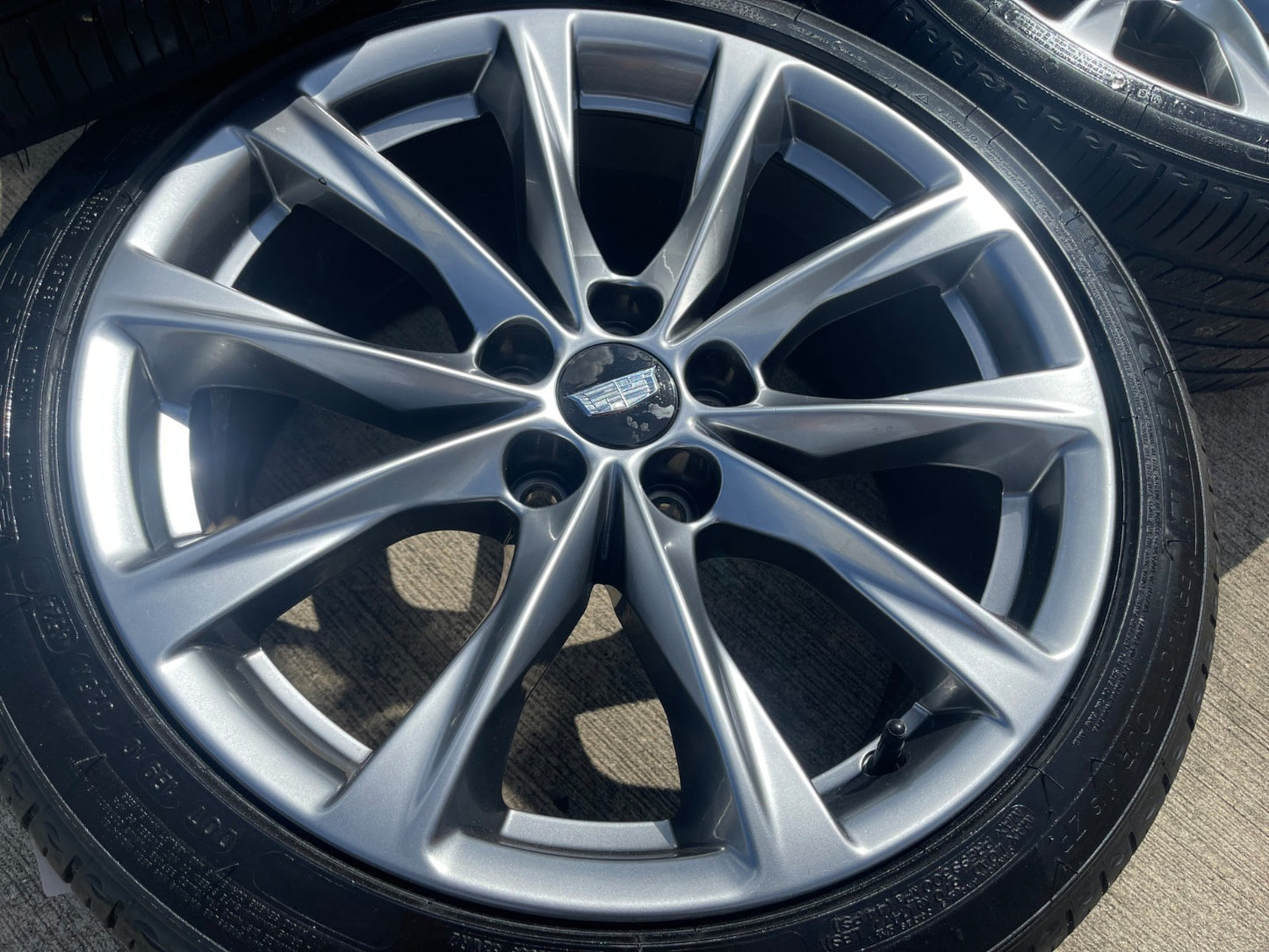 19" Cadillac CT5 CT5-V Platinum OEM 4839 wheels rims 2024 2025 2026 2027 SET