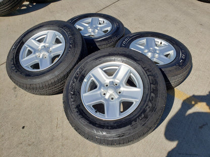 17" Jeep Gladiator SPORT OEM wheels rims tires 9235 Wrangler 2020 2021 2022 2023
