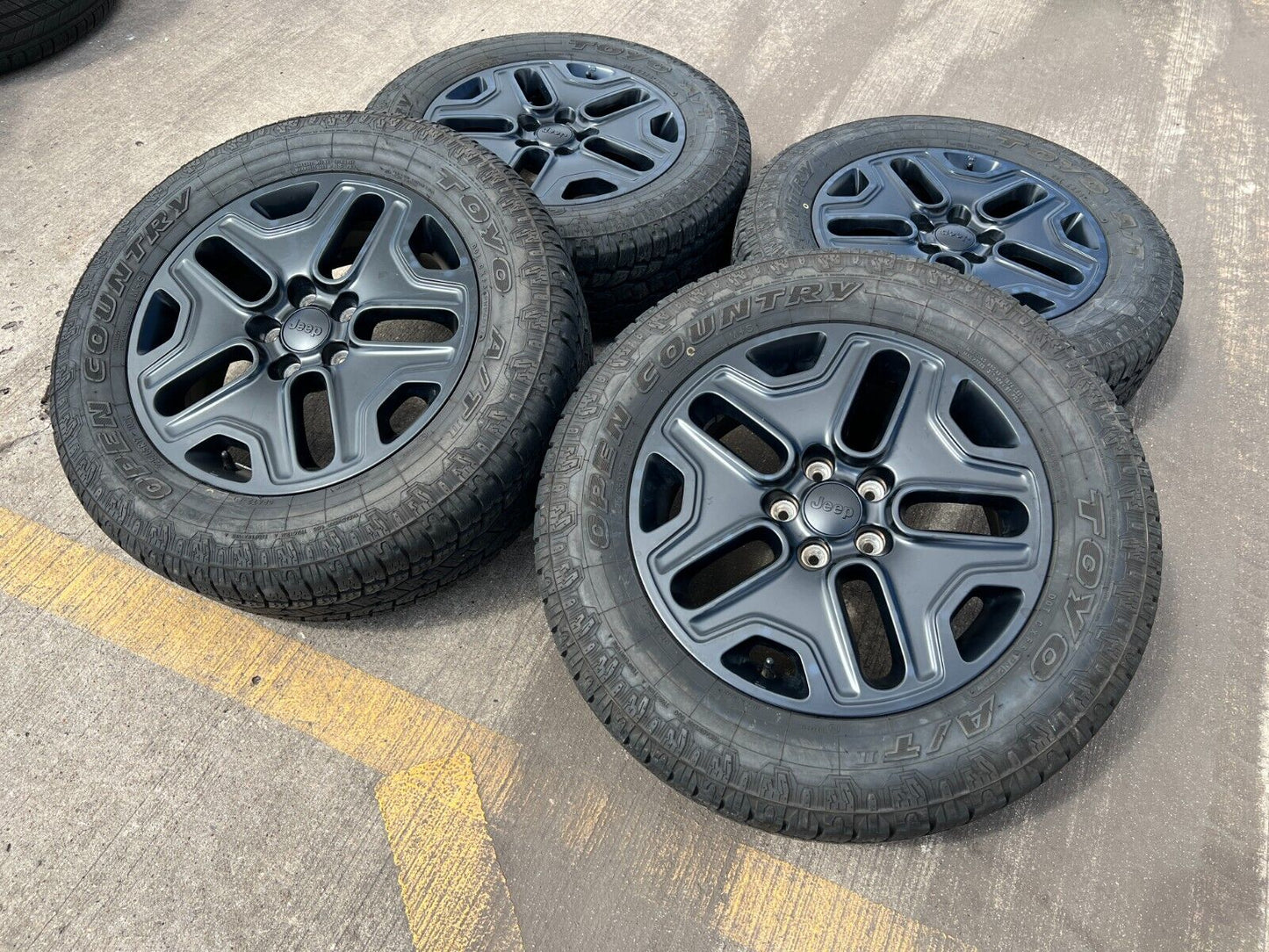 17" Jeep Cherokee wheels OEM rims Compass Renegade 9199 black A/T tires