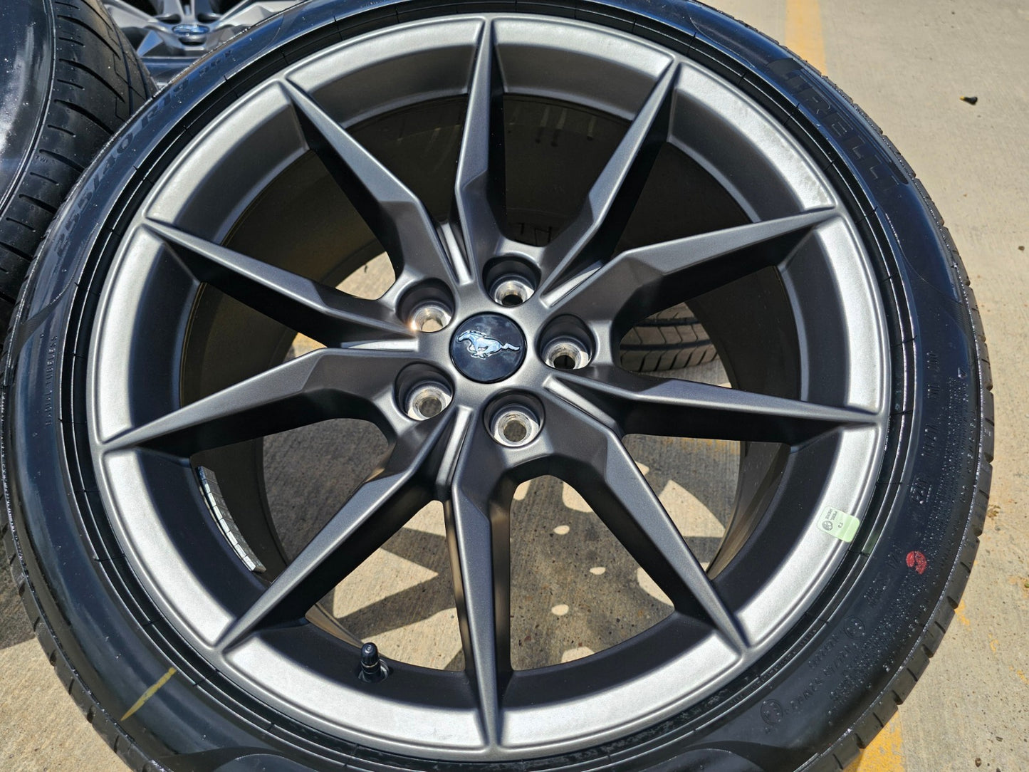 19" Ford Mustang GT Dark Horse OEM 95839 95840 wheels rims 2025 2026 2027 NEW