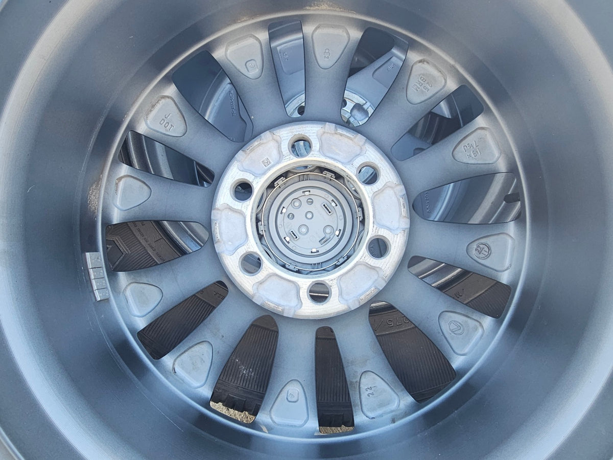19" Lexus GX460 GX470 OEM 74388 wheel rim tire DUNLOP single spare