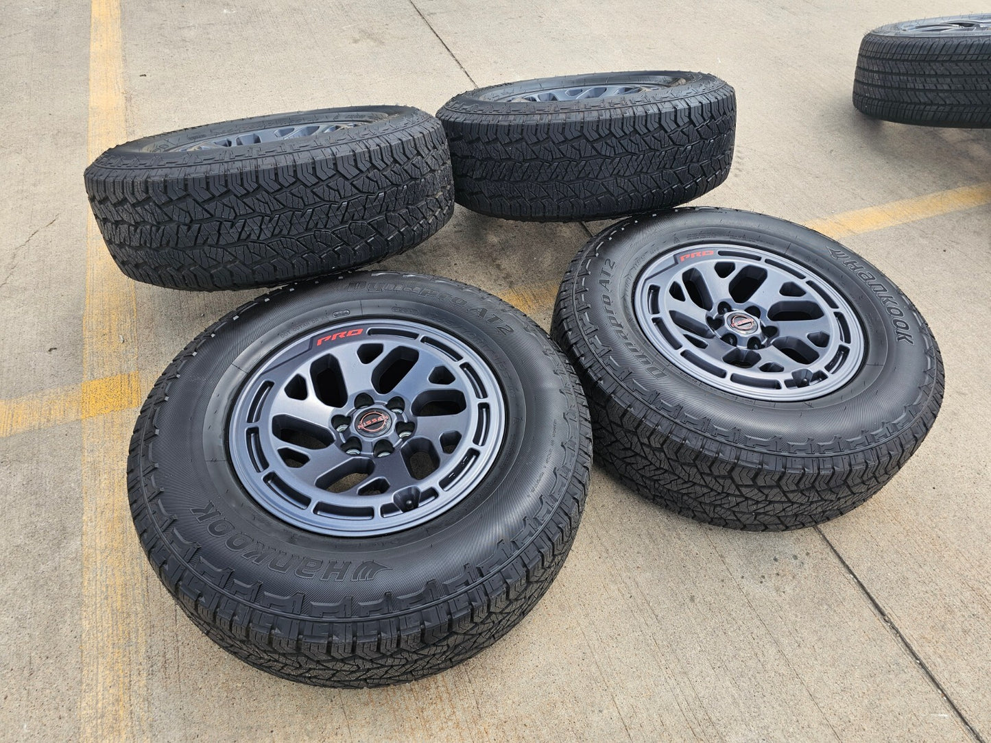 17" Nissan Frontier X-PRO OEM Desert Runner wheels rims tires 2024 2025 2026 NEW