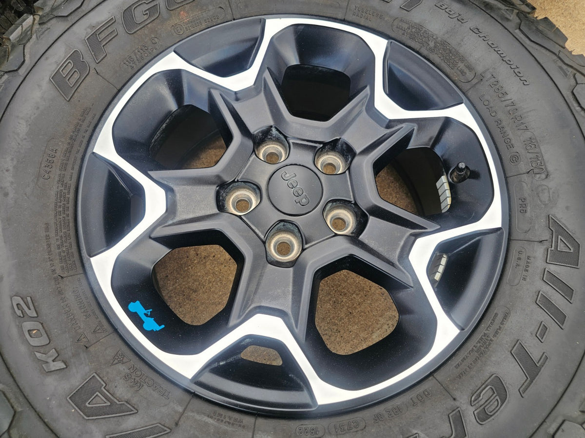 17" Jeep Wrangler Rubicon OEM wheels rims Gladiator 96832 9282 BFG KO2 A/T 33"