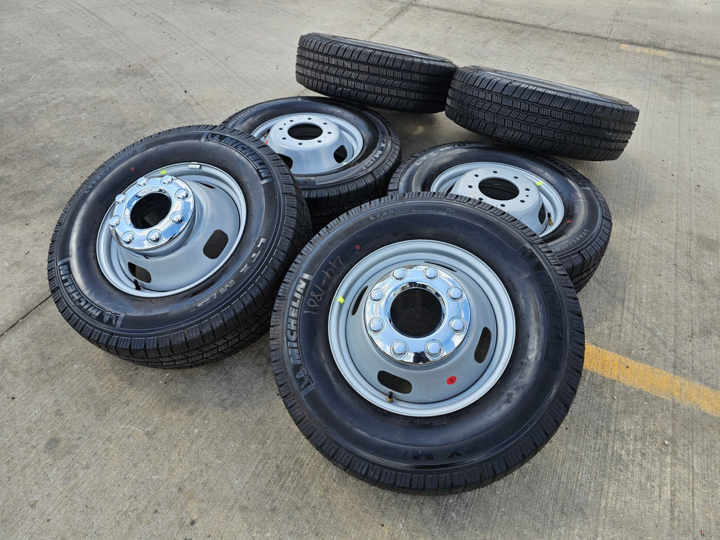 (6) 17" Ford F-350 Dually OEM rims wheels 3615 99016 tires SET MICHELIN M/S2 NEW