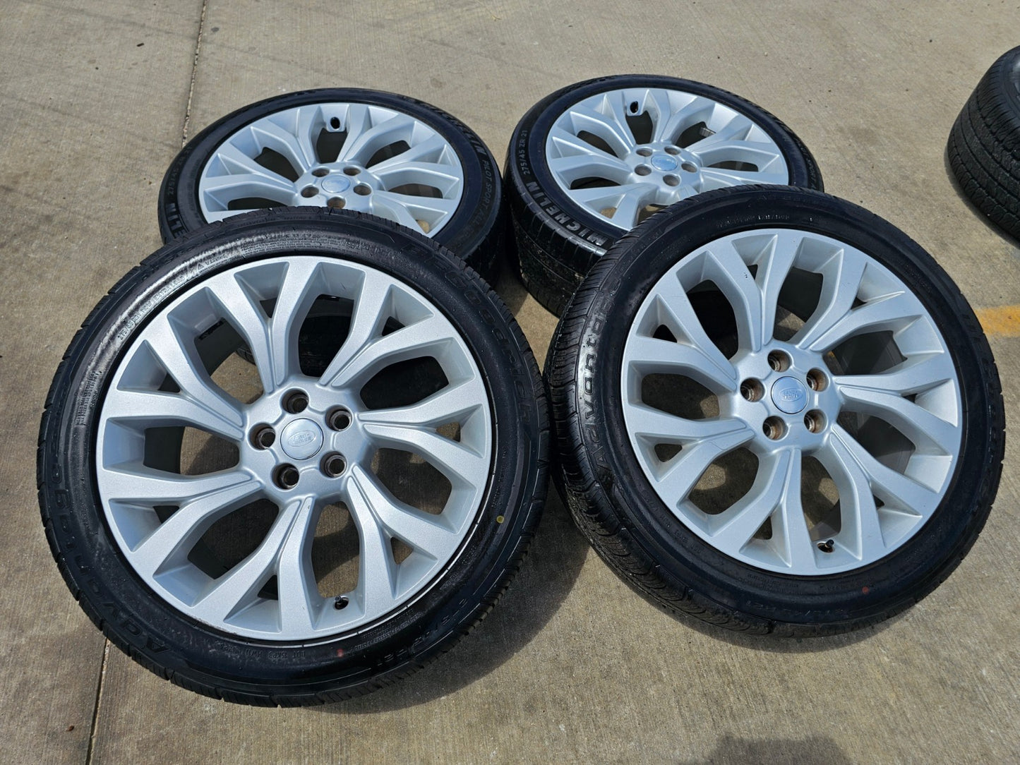 21" Range Rover Autobiography OEM 72322 72323 Land wheels rims 2002-2027