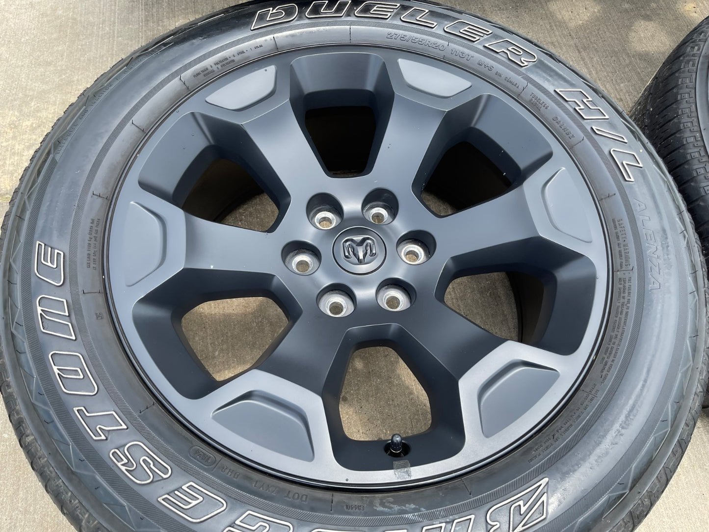 20" Dodge Ram 1500 OEM Laramie Black 2680 wheels rims 2025 2026 2027 BRIDGESTONE