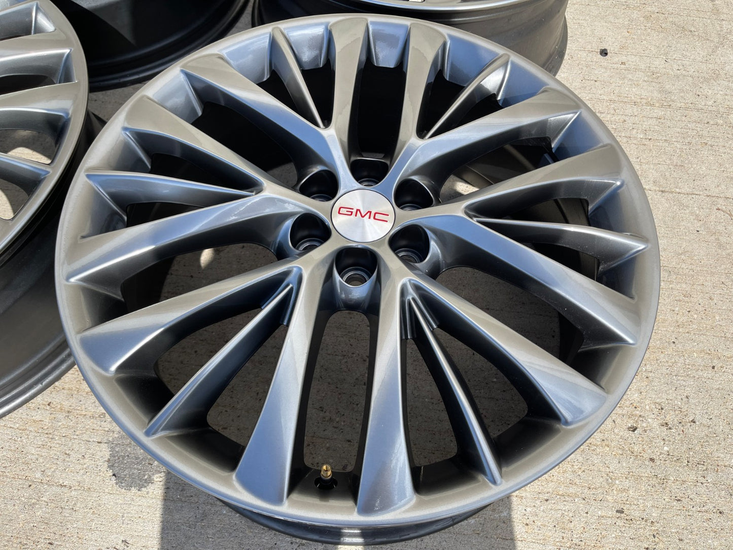 22" Buick Enclave OEM 90043 wheels rims Blazer Acadia Traverse XT6 2025 2026 NEW