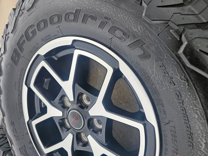 17" Jeep Wrangler Rubicon OEM wheels rims 392 Gladiator tires NEW BFG 33"
