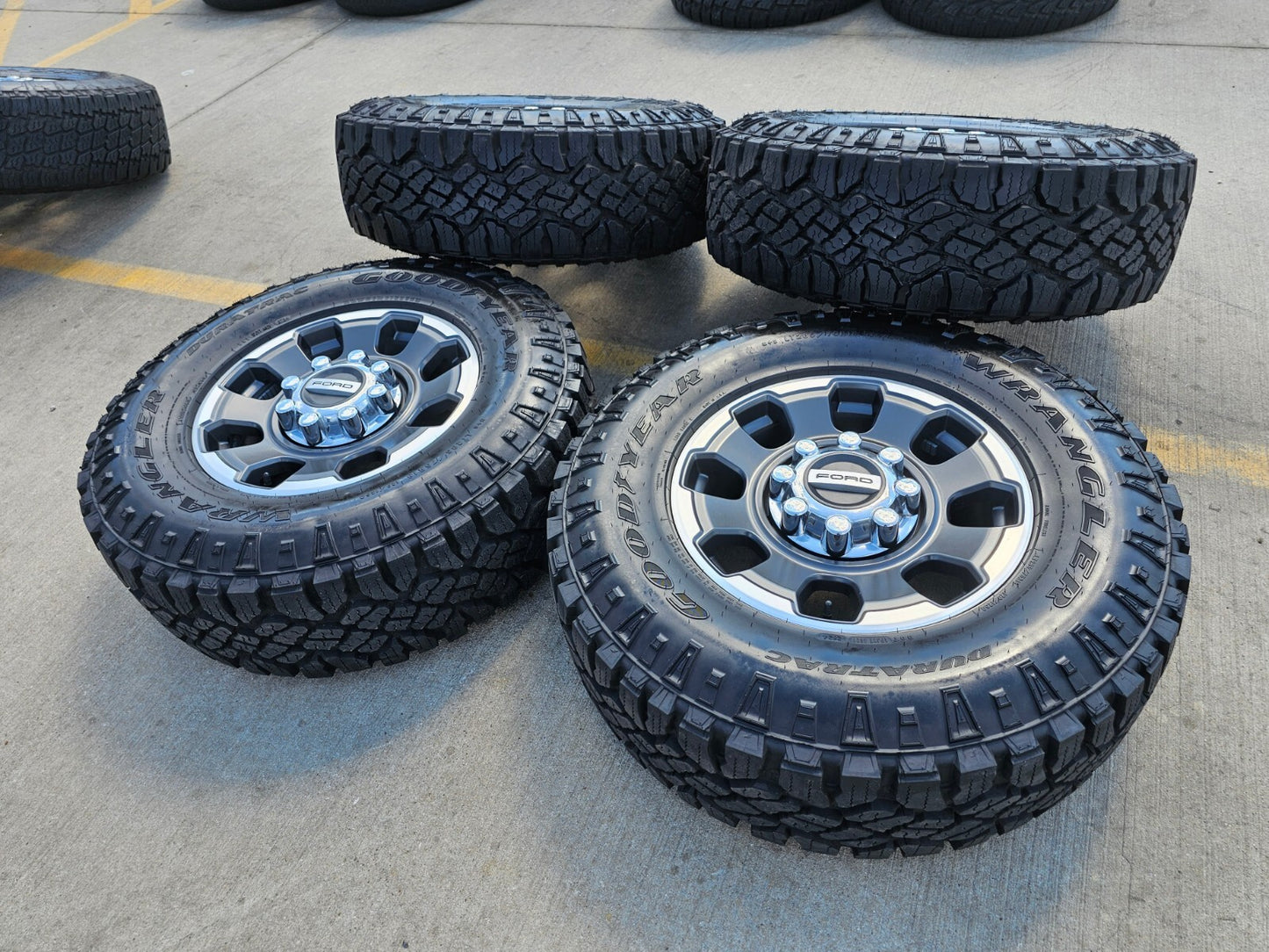 18" Ford F-250 F-350 OEM TREMOR rims wheels 10482 R/T 35" 2024 2025 2026 NEW