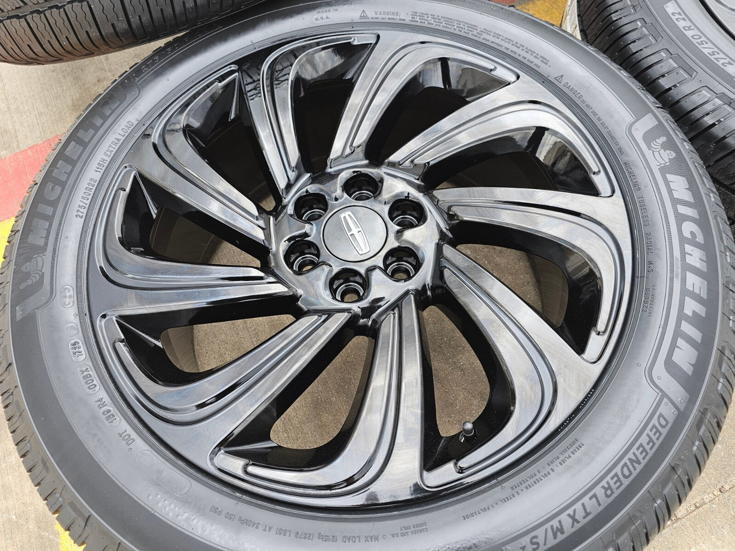 22" Lincoln Navigator OEM rims wheels 10497 Black Label MICHELIN NEW
