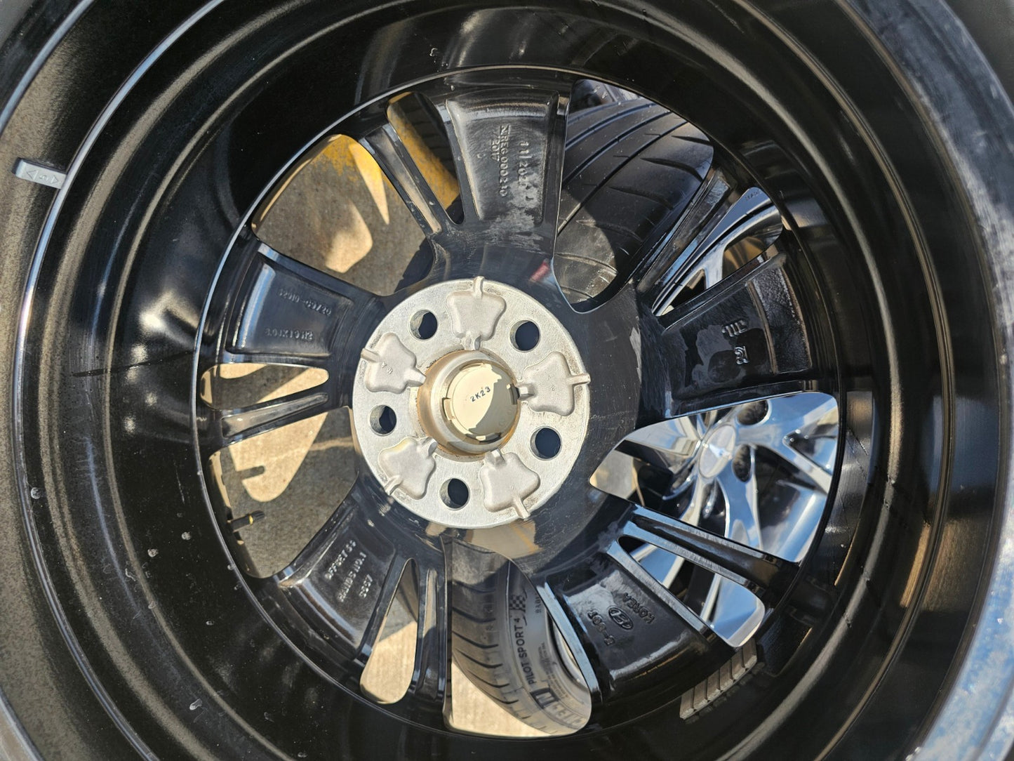 19" Hyundai Genesis G70 G80 OEM 71030 71031 wheel rims Sonata tires