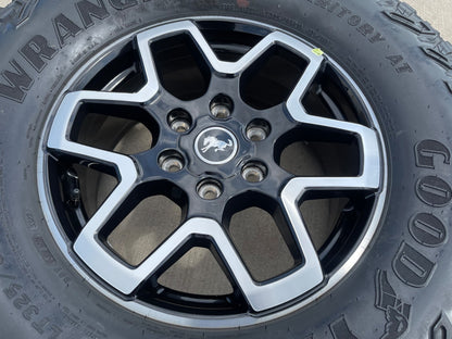 18" Ford Bronco wheel rim 95213 10389 Ranger spare GOODYEAR TERRITROY AT 35"
