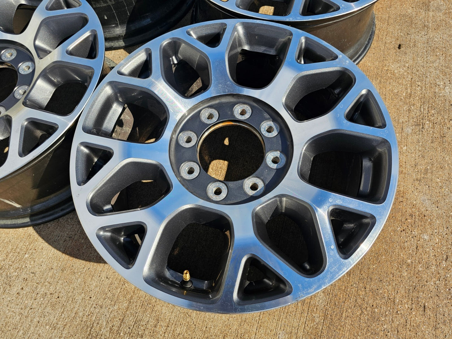 20" Ford F-250 F-350 OEM Limited Lariat 10292 wheels rims 2021 2023 2024 2025