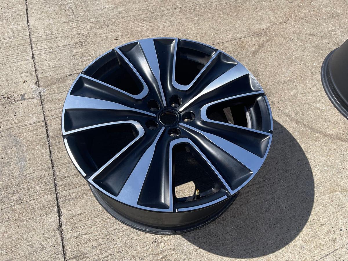 (1) 22" Range Rover AUTOBIOGRAPHY OEM wheel rim Land spare 2023 2024 2025 2026