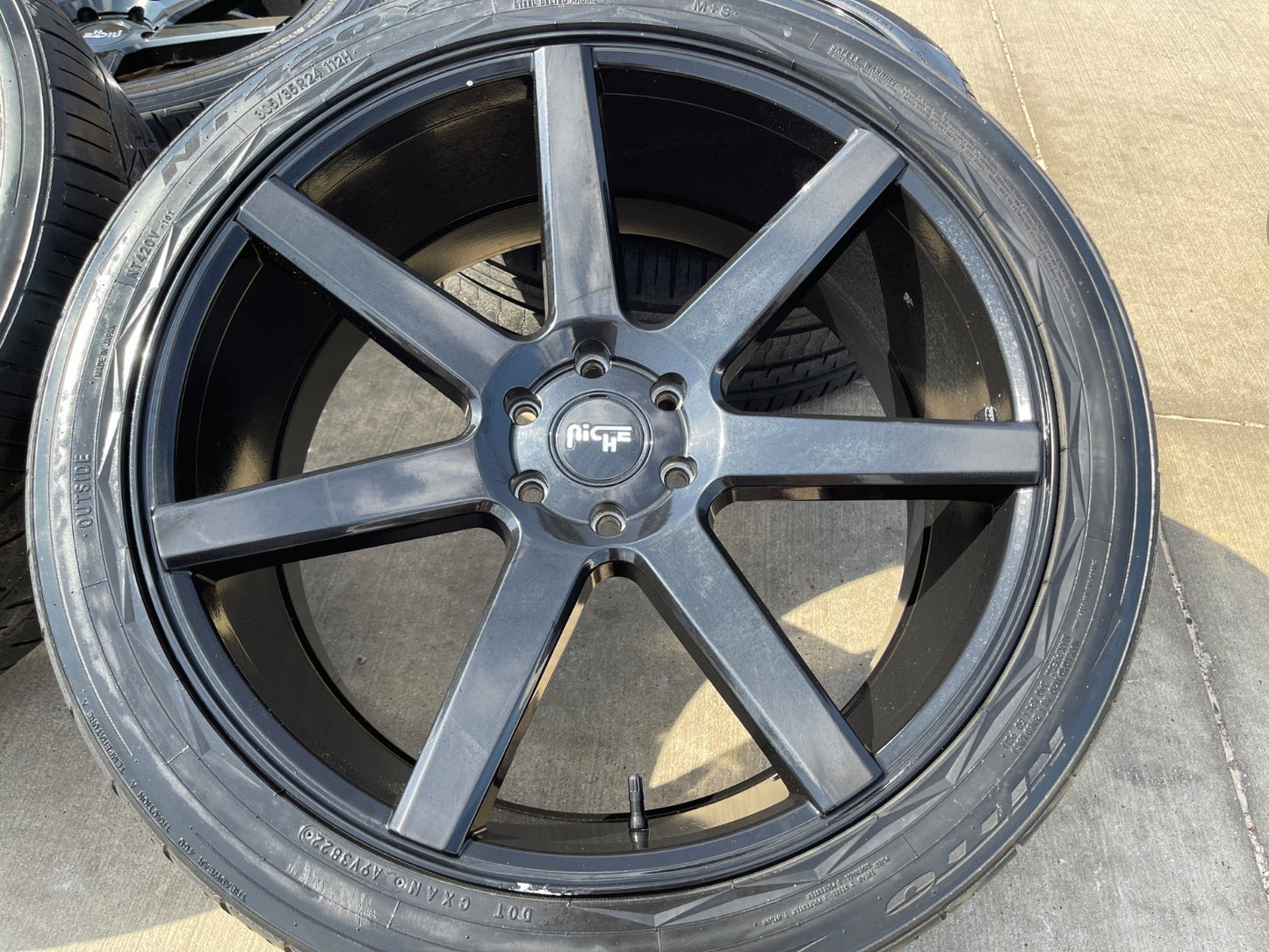 24" 24x10 Niche Ford F-150 rims wheels Expedition FITS 2004-2027
