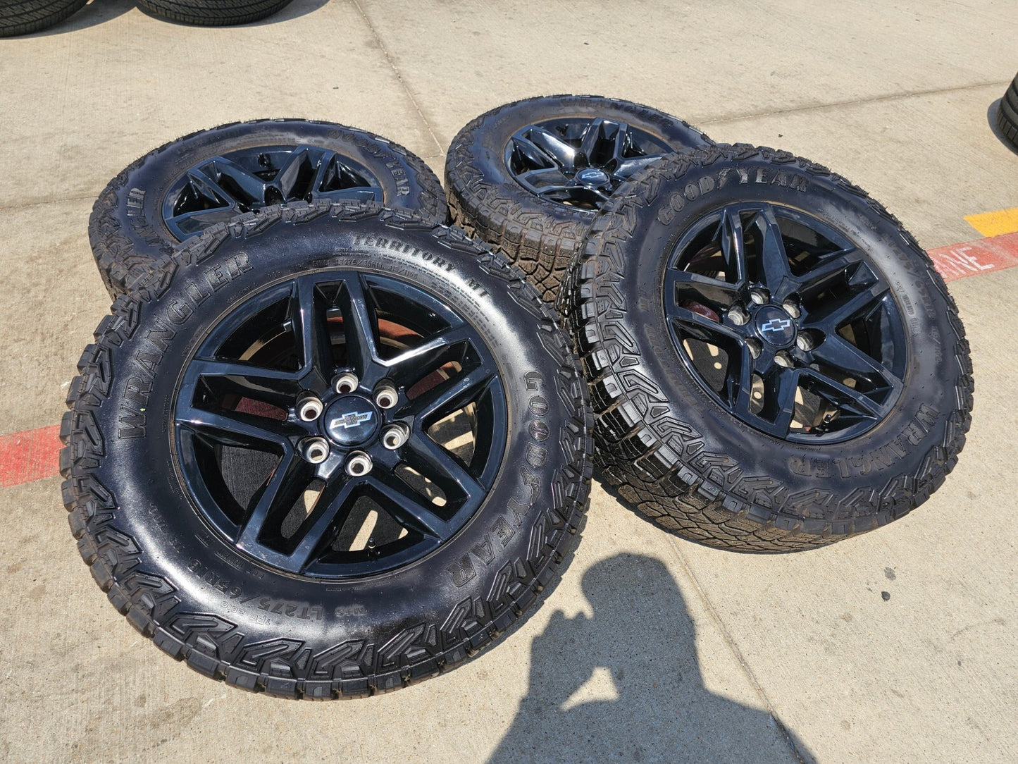 18" Chevy Silverado Tahoe Z71 ZR2 OEM 5911 wheels rims 2023 2024 2025 2026