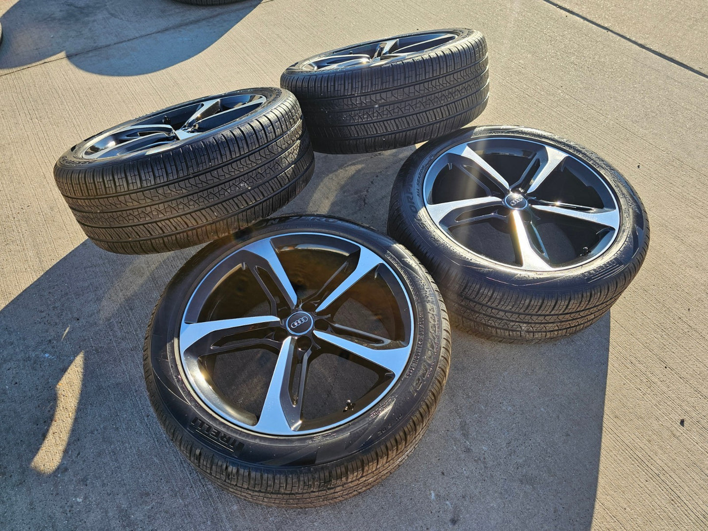 21" Audi SQ5 SQ7 SQ8 OEM wheels rims 58939 Q7 Q8 Q5 RS S PIRELLI