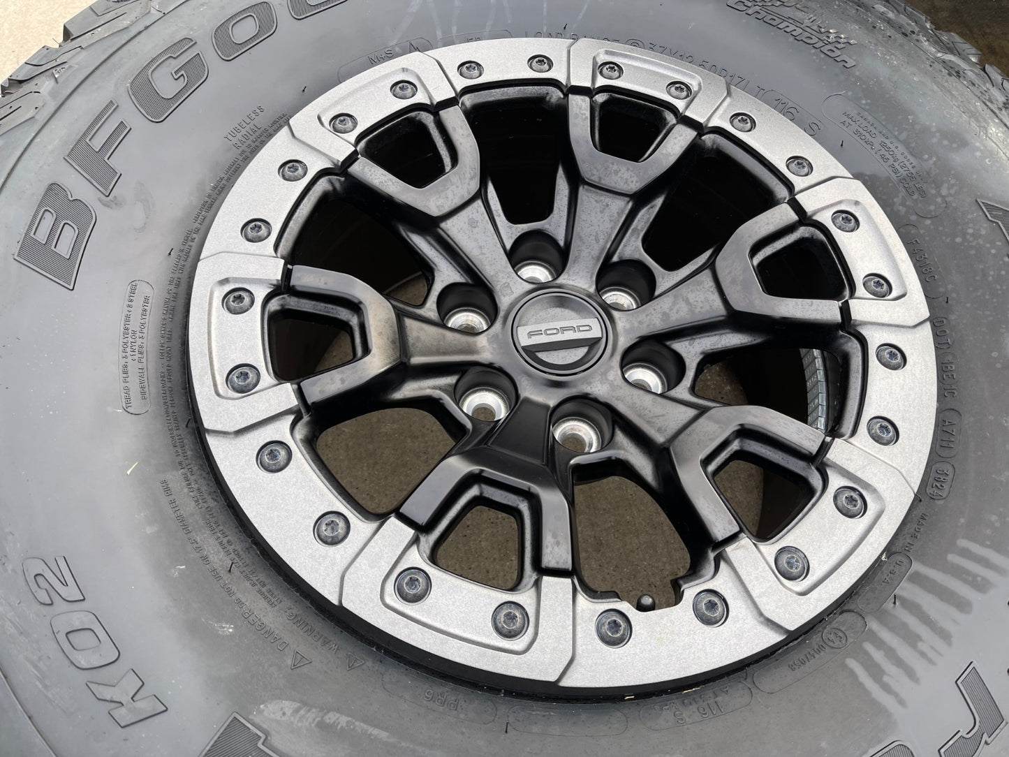 17" Ford F-150 Raptor Bronco R OEM BEADLOCK 51222 rims wheels 2025 2026 NEW 37"