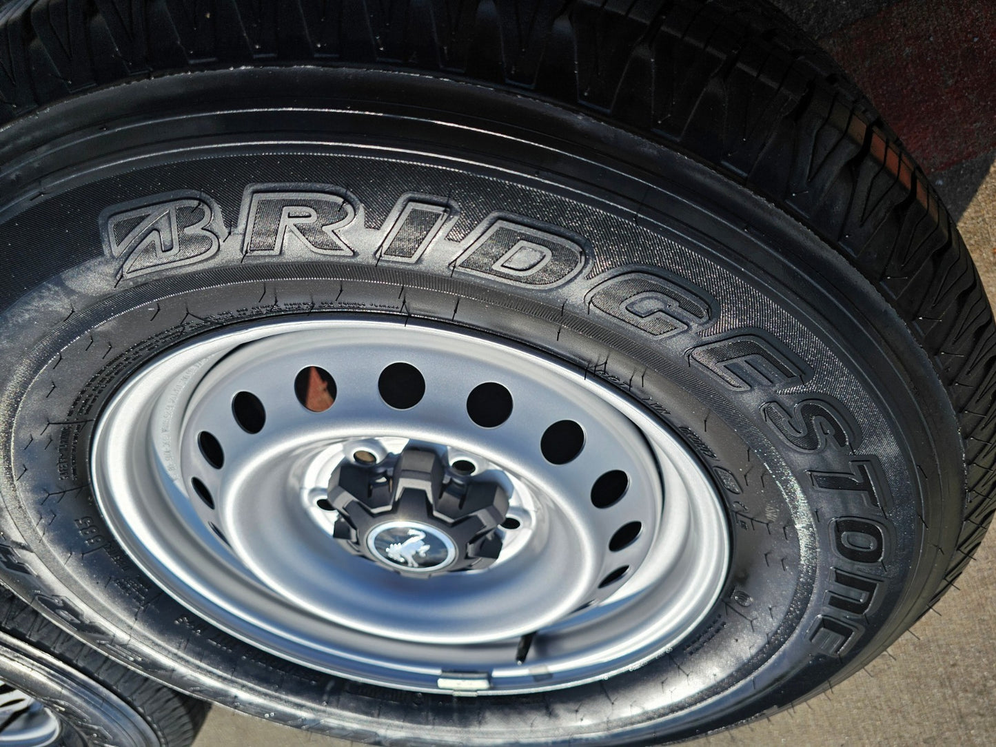 16" Ford Bronco steel wheels rims tires 10226 Ranger 2023 2024 2025 2026 NEW