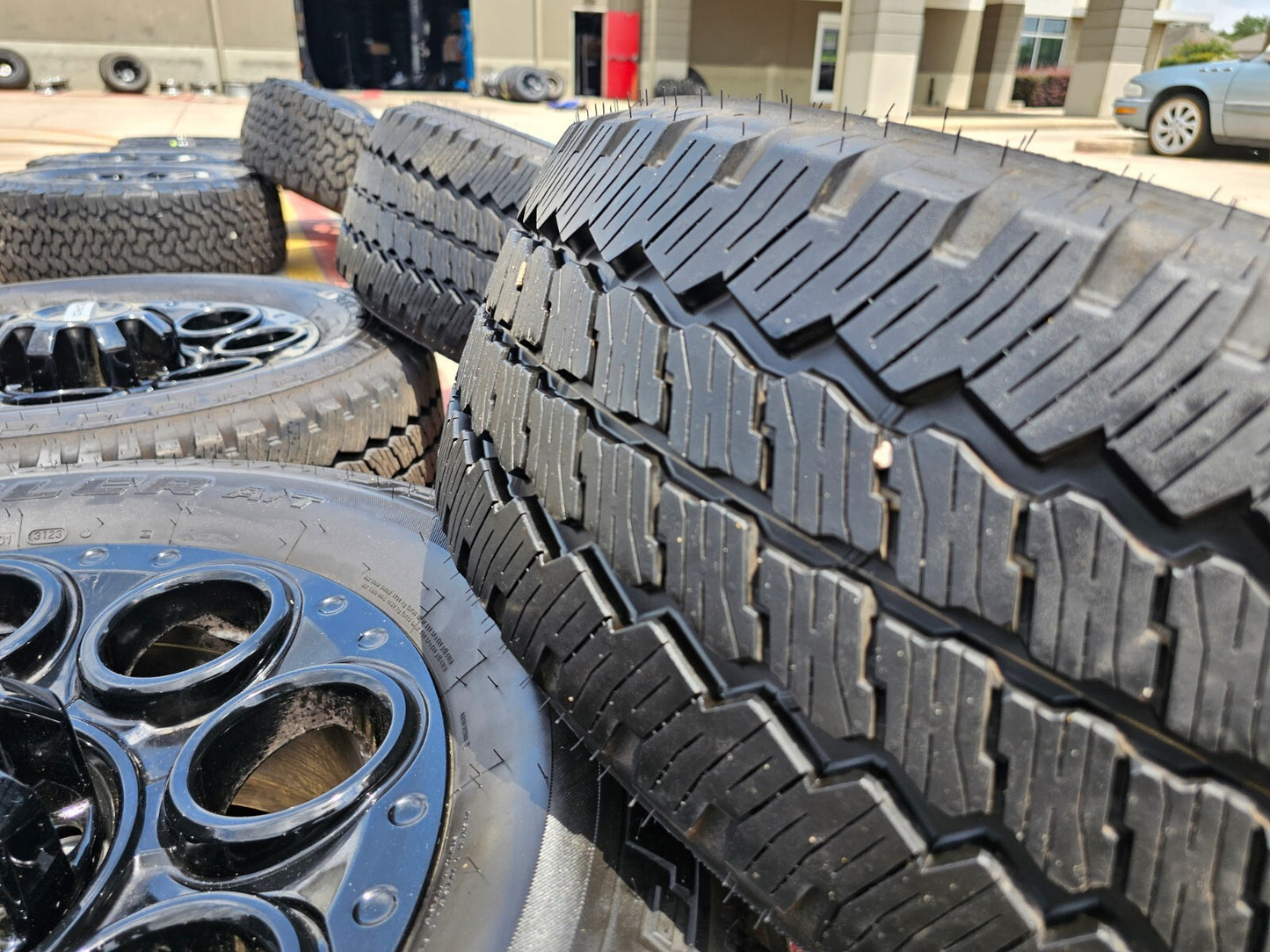 20" Ford F-250 F-350 OEM black Lariat wheels rims 10299 10484 tires DISCOUNTED