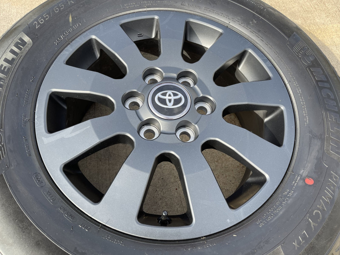 18" Toyota Land Cruiser OEM wheel rim 95952 75304 Tundra Sequoia 2025 2026 NEW