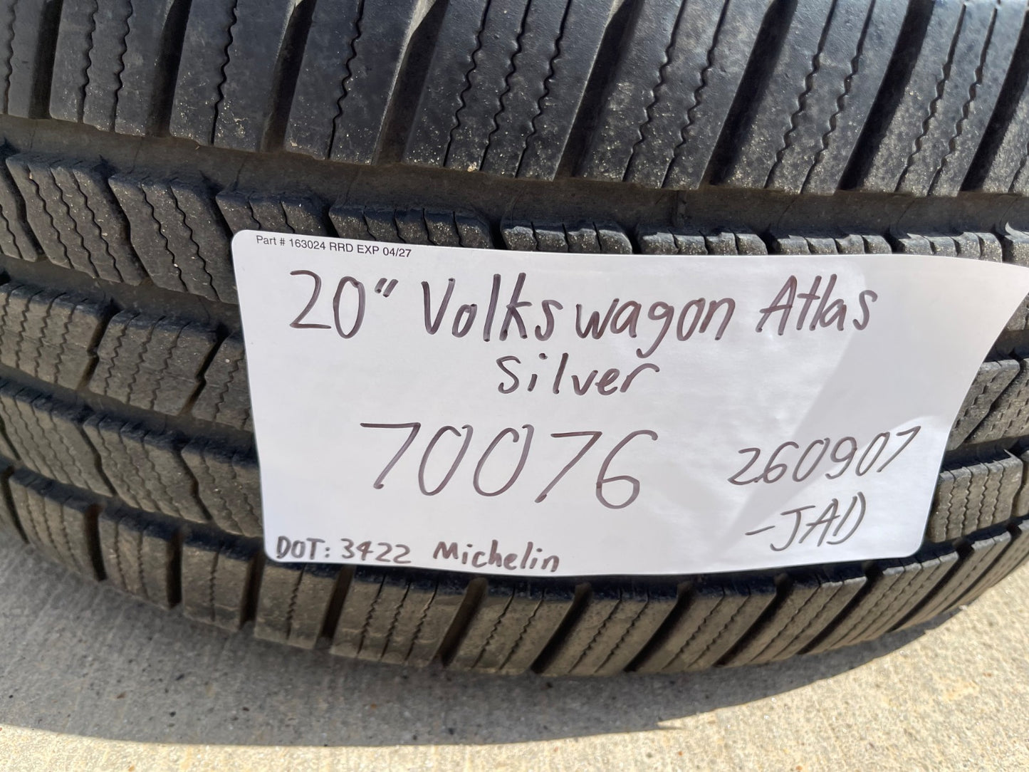 20" VW Atlas OEM wheels rims 70076 Audi Q7 Q8 SET tires MICHELIN