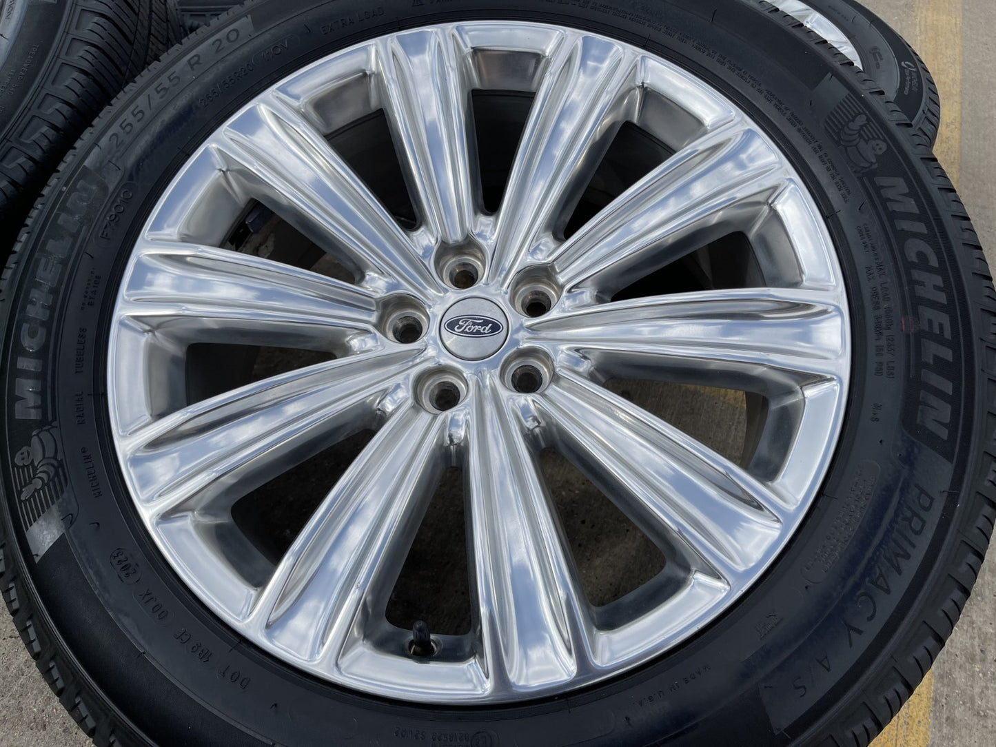 20" Ford Explorer Limited OEM rims wheels 10269 Lincoln Aviator MICHELIN