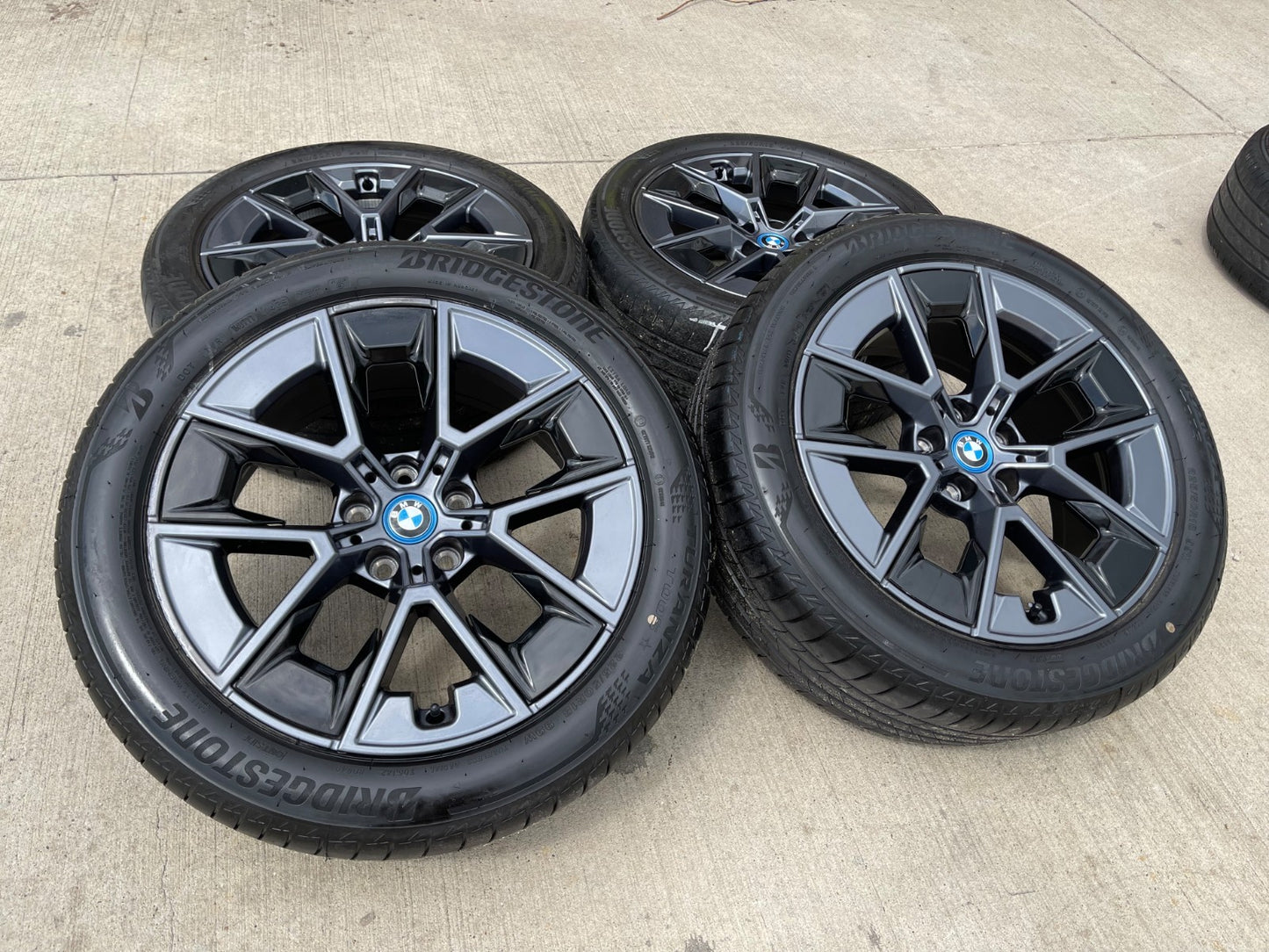 18" BMW OEM 4 5 Series wheels rims 86629 86630 i4 i5 2023 2024 2025 2026 2027