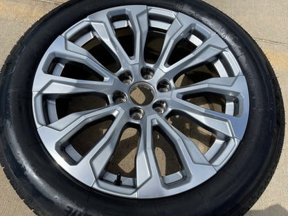 22" GMC Yukon Sierra DENALI OEM wheel rim 14025 97000 tire (1) spare BRIDGESTONE