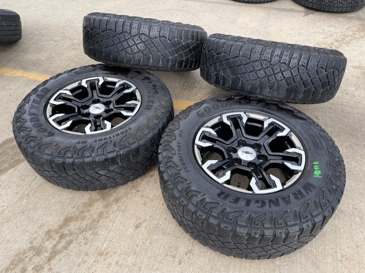 18" Chevy Silverado ZR2 Tahoe Sierra OEM 95415 SET wheels rims GOODYEAR SET
