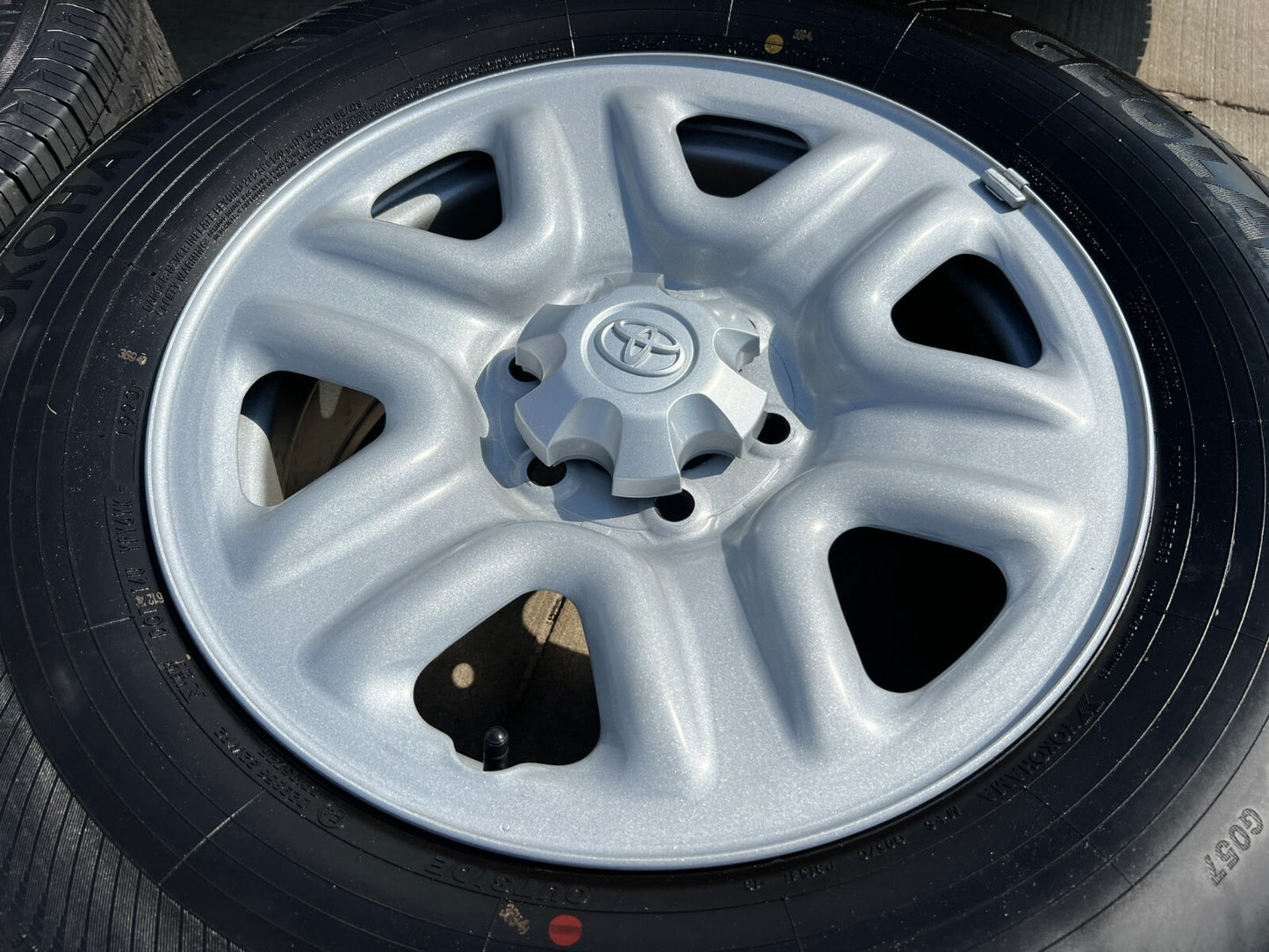 18" Toyota Tundra TSS TRD OEM wheels rims 99083 75275 Sequoia LX600 NEW