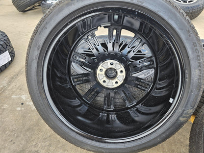 23" Land Rover Range AUTOBIOGRAPHY OEM wheels rims 2023 2024 2025 2026 PIRELLI
