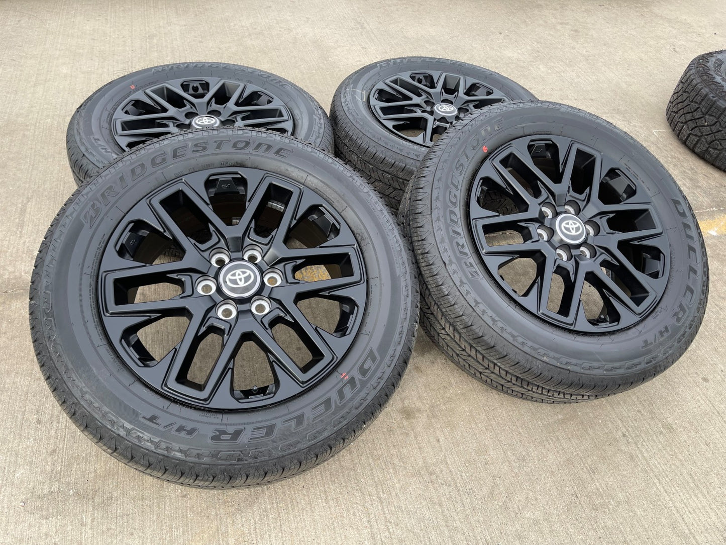 20" Toyota Tundra TRD OEM wheels rims TSS 75276 95295 Sequoia 2024 2025 2026 NEW