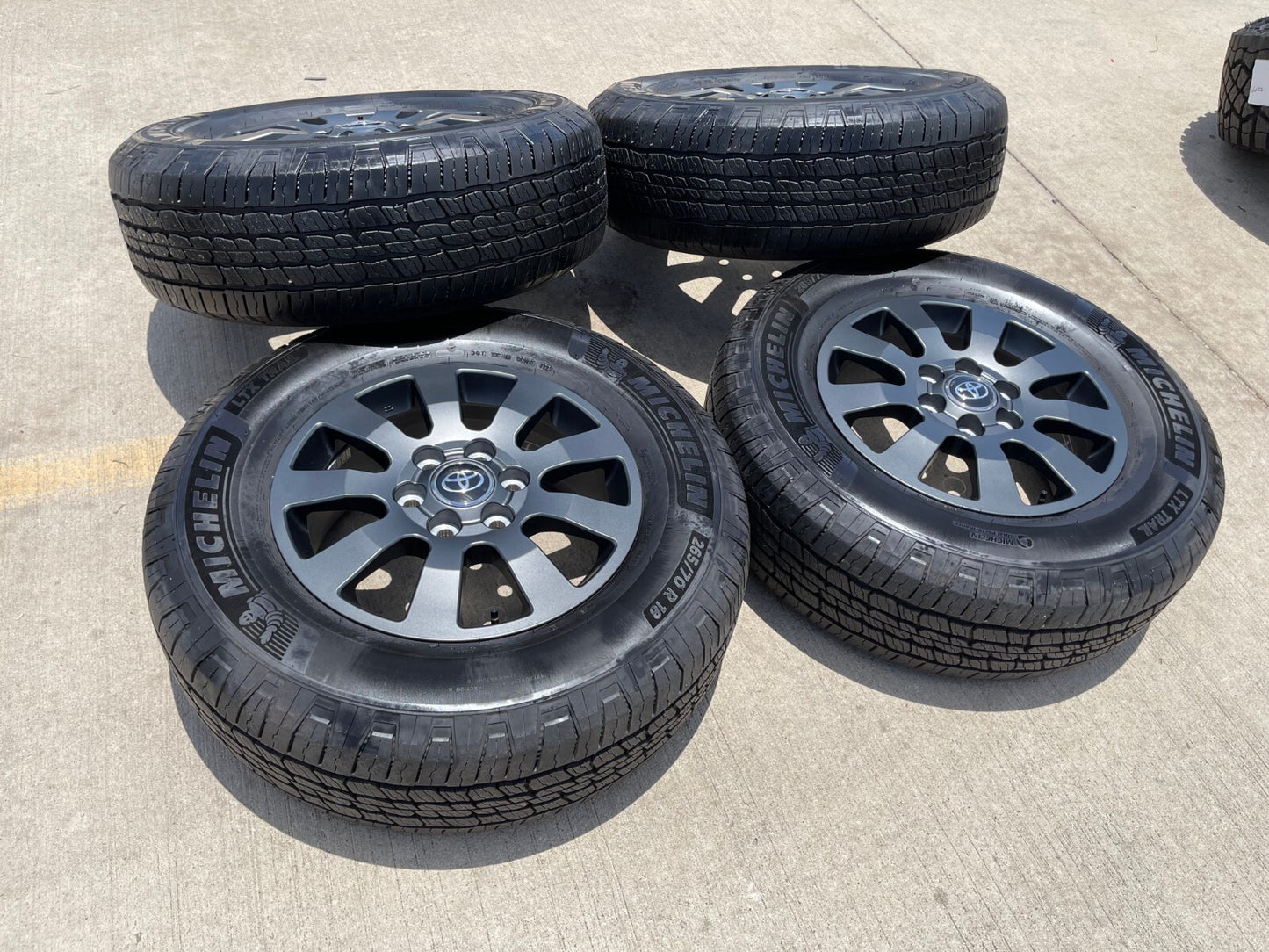 18" Toyota Land Cruiser OEM TRD wheels rims 95952 Tundra Sequoia MICHELIN