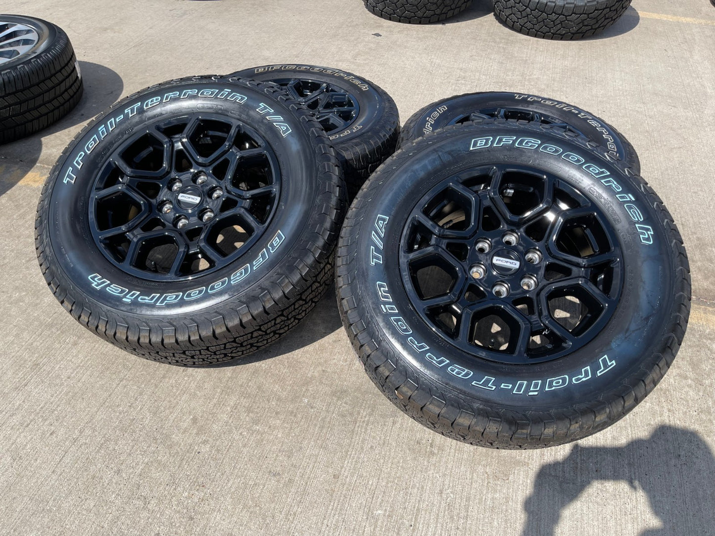 18" Ford F-150 OEM rims wheels 95049 10340 Expedition BFG