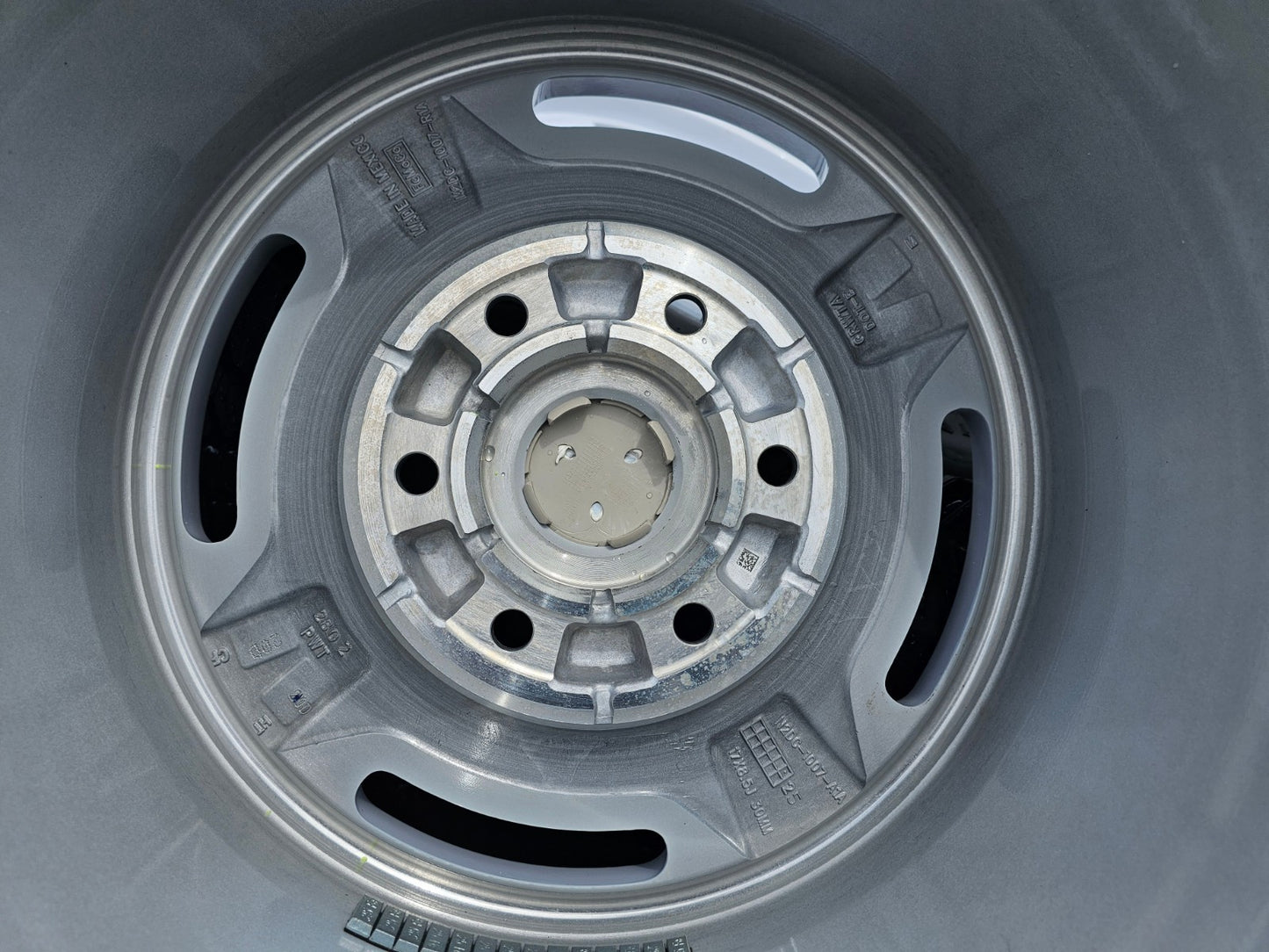 17" Ford Bronco HERITAGE Stroppe Edition 10463 OEM wheels rims white 2025 2026