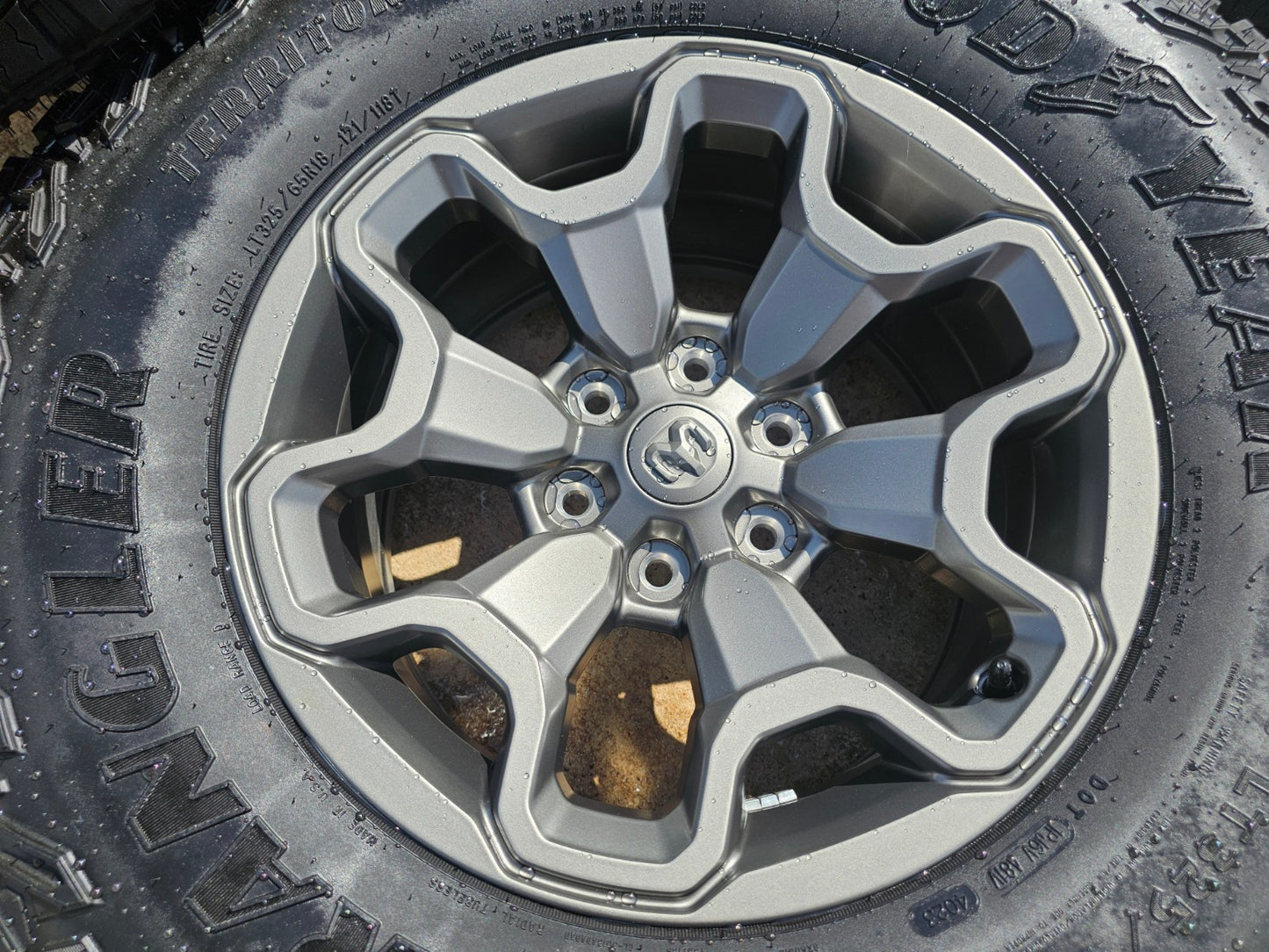 18" Dodge Ram 1500 TRX RHO GRAY OEM 66002 wheels rims SET TERRITORY A/T 35"