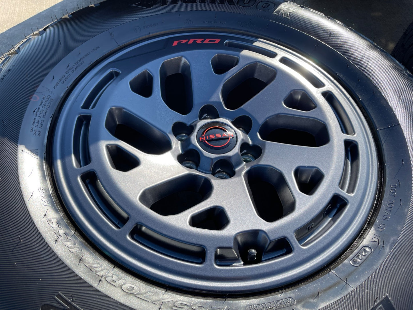 17" Nissan Frontier X-PRO OEM 188183 Desert Runner wheels rims 2025 2026 NEW