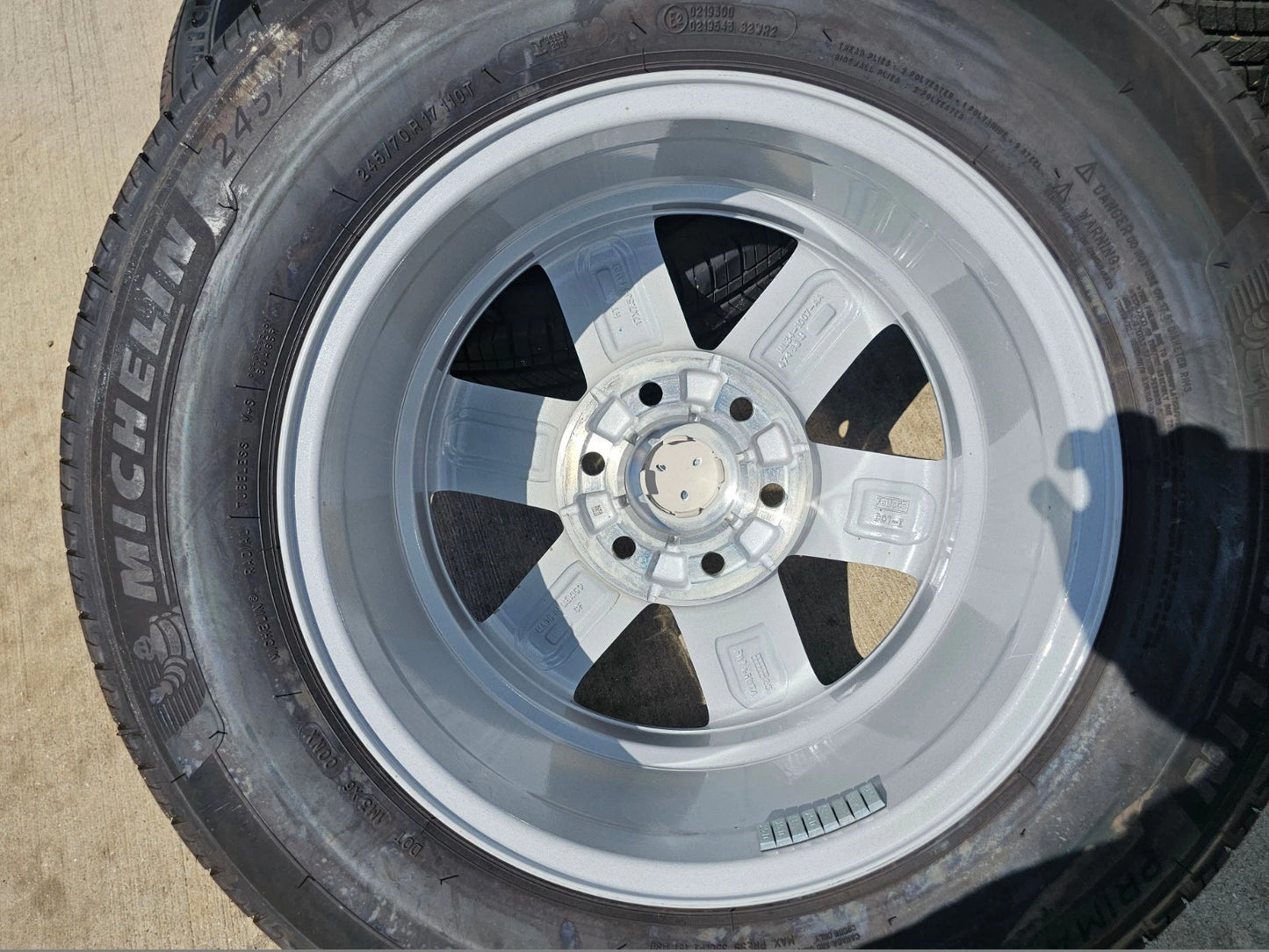 17" Ford F-150 Expedition OEM 10339 rims wheels 2023 2024 2025 2026 MICHELIN NEW