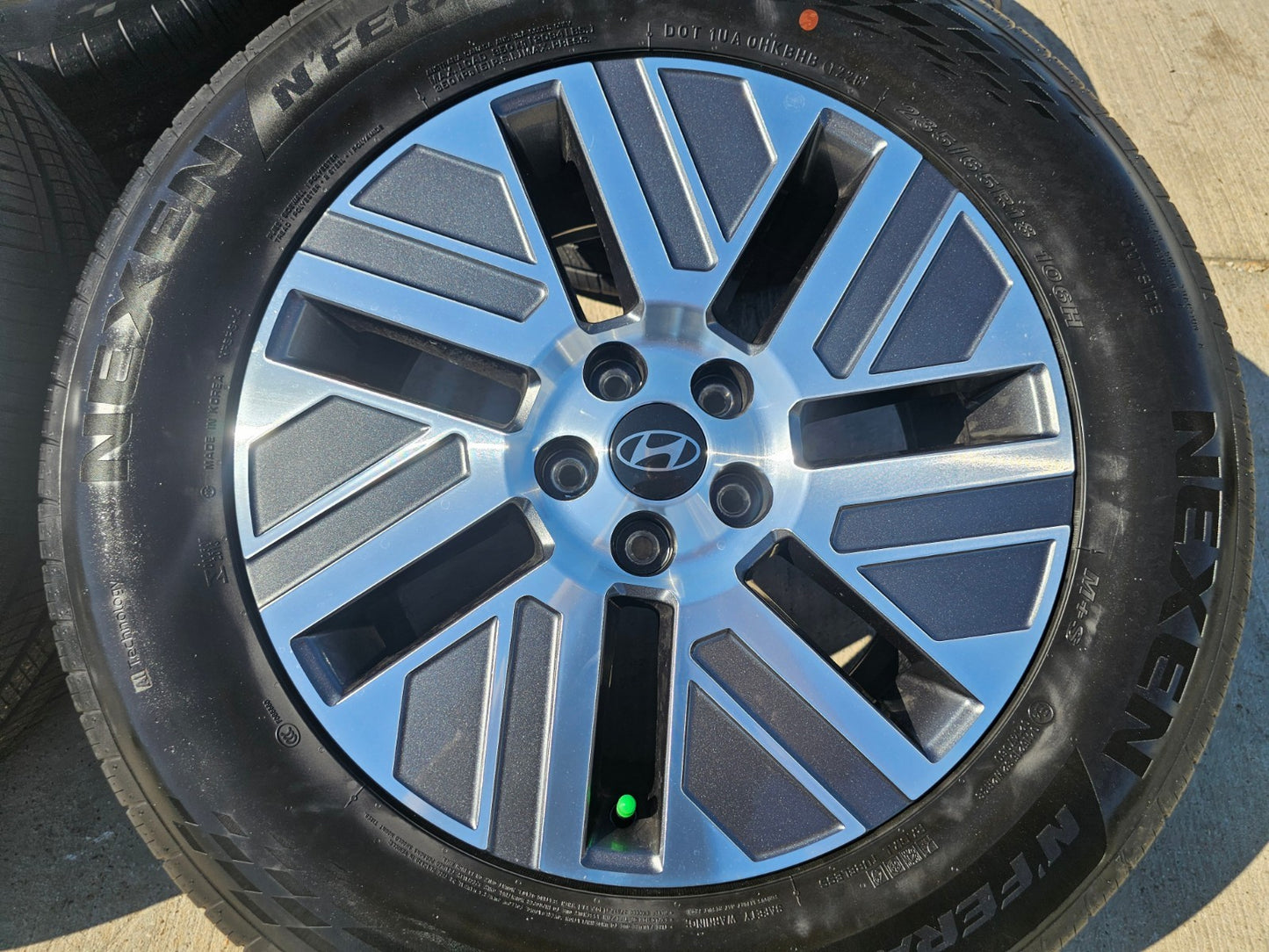18" Hyundai Palisade Calligraphy OEM 94344 wheels rims 2025 2026 2027 SET NEW