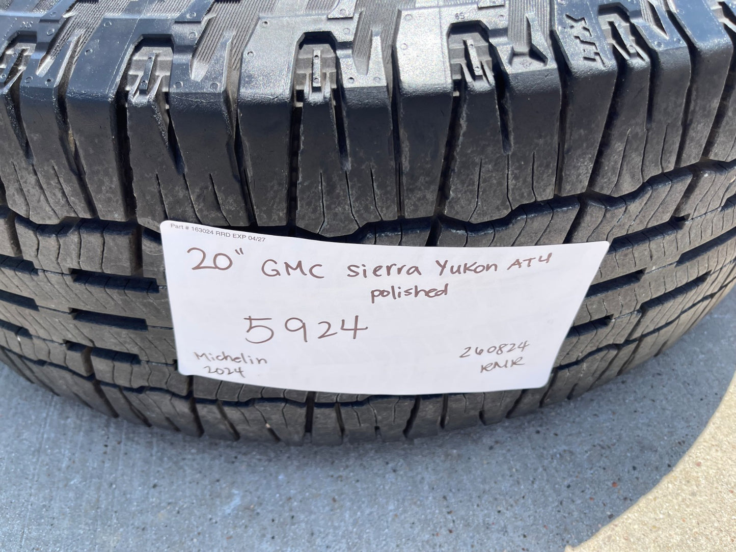 20" GMC Sierra Yukon AT4 Tahoe OEM 5924 wheels rims tires SET MICHELIN