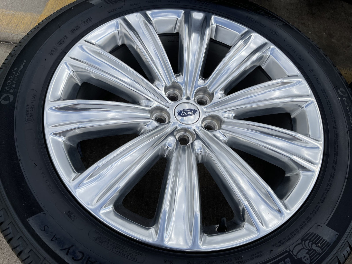 20" Ford Explorer Limited OEM rims wheels 10269 Lincoln Aviator MICHELIN