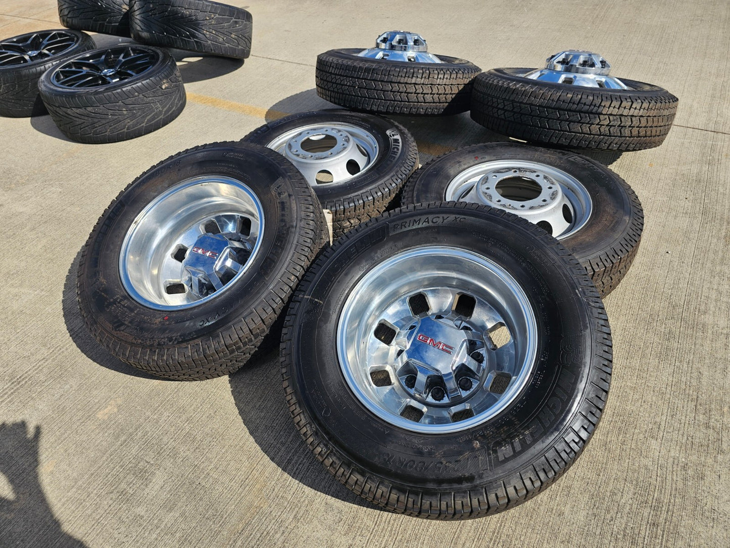 18" GMC Sierra 3500 Dually rims wheels OEM 8x210 2024 2025 NEW MICHELIN