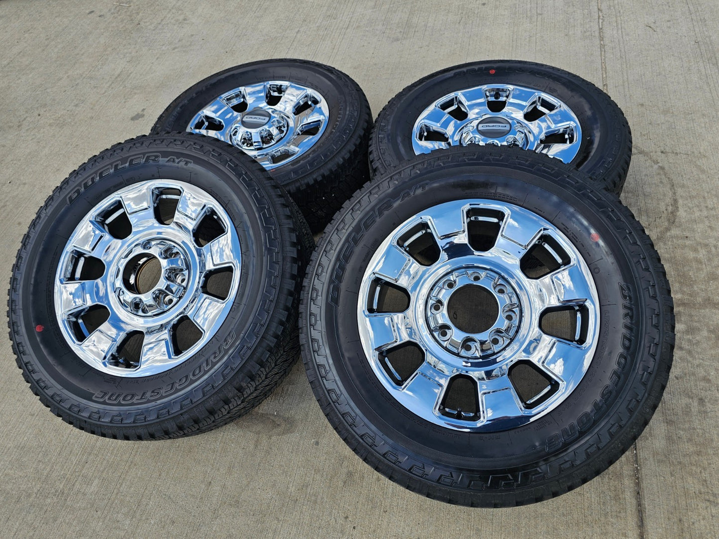 20" Ford F-250 F-350 OEM LARIAT LIMITED 10295 25085 10552 wheels rims CHROME