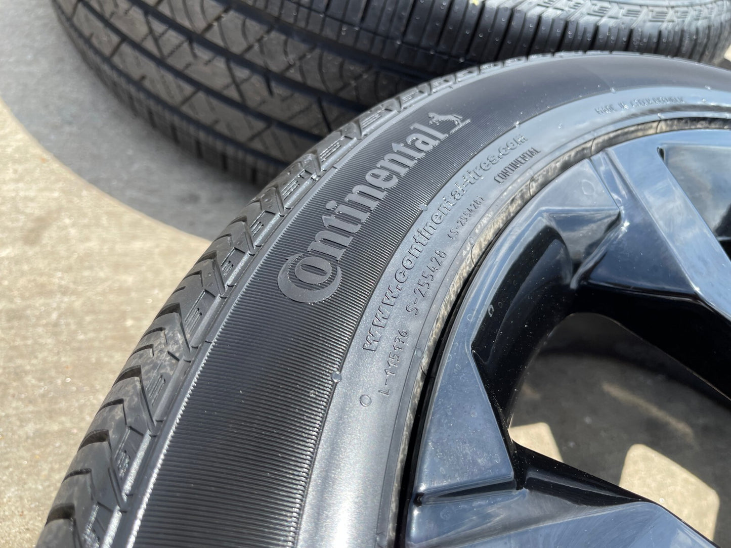 20" Kia Sorento X-PRO OEM wheels rims 71082 Telluride Sedona 2024 2025 2026 NEW