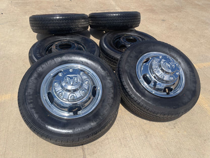 17" Dodge Ram 3500 Dually Laramie 8x200 wheels rims 2703 2704 OEM SET