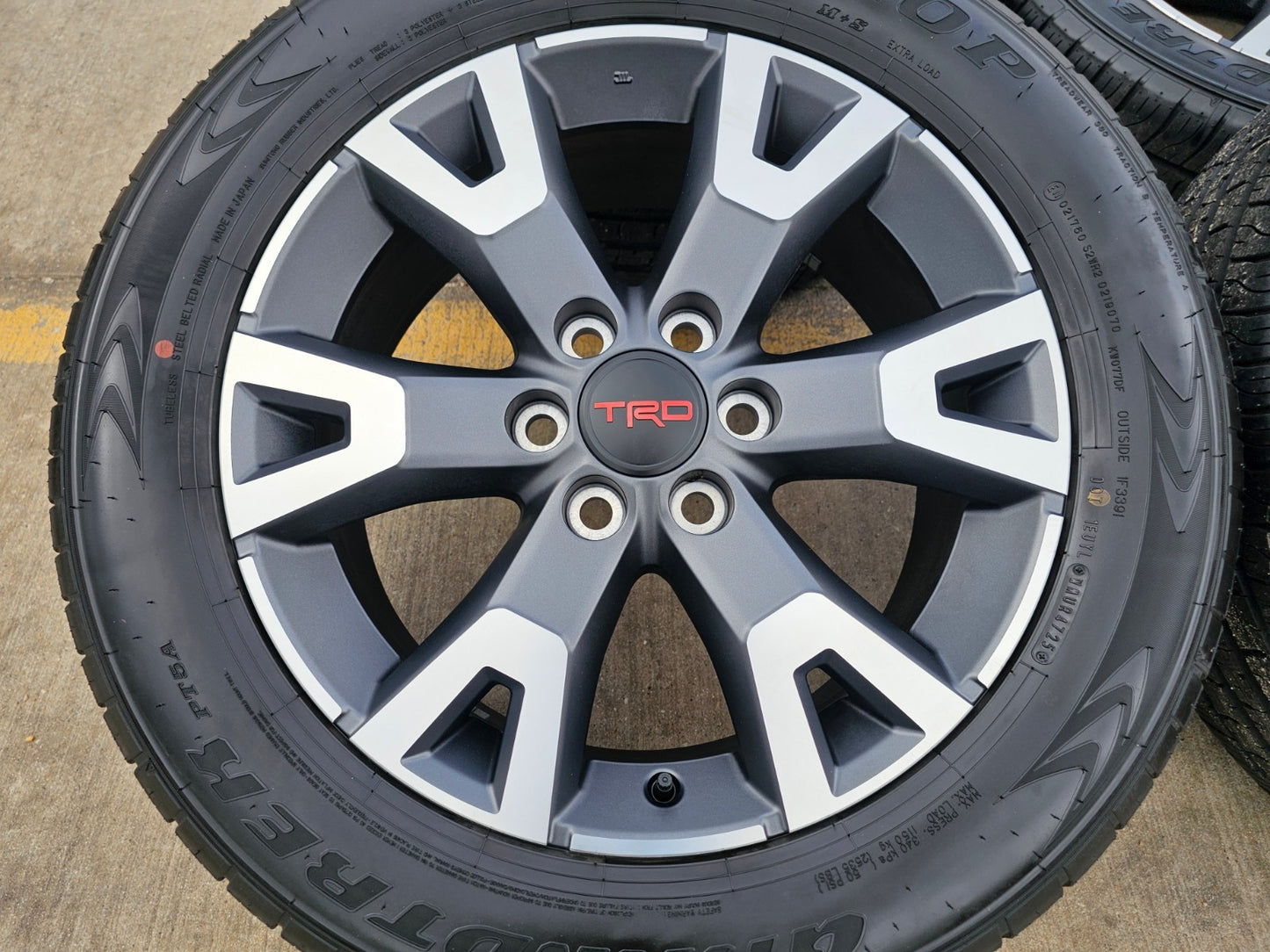20" Toyota 4Runner TRD OEM 94198 wheels rims Tundra Sequoia 2025 2026 DUNLOP NEW