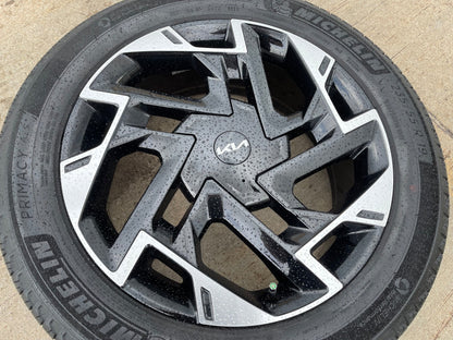 (1) 19" Kia Sportage Sorento Carnival OEM 74643 wheel rim spare 2024 2025 2026