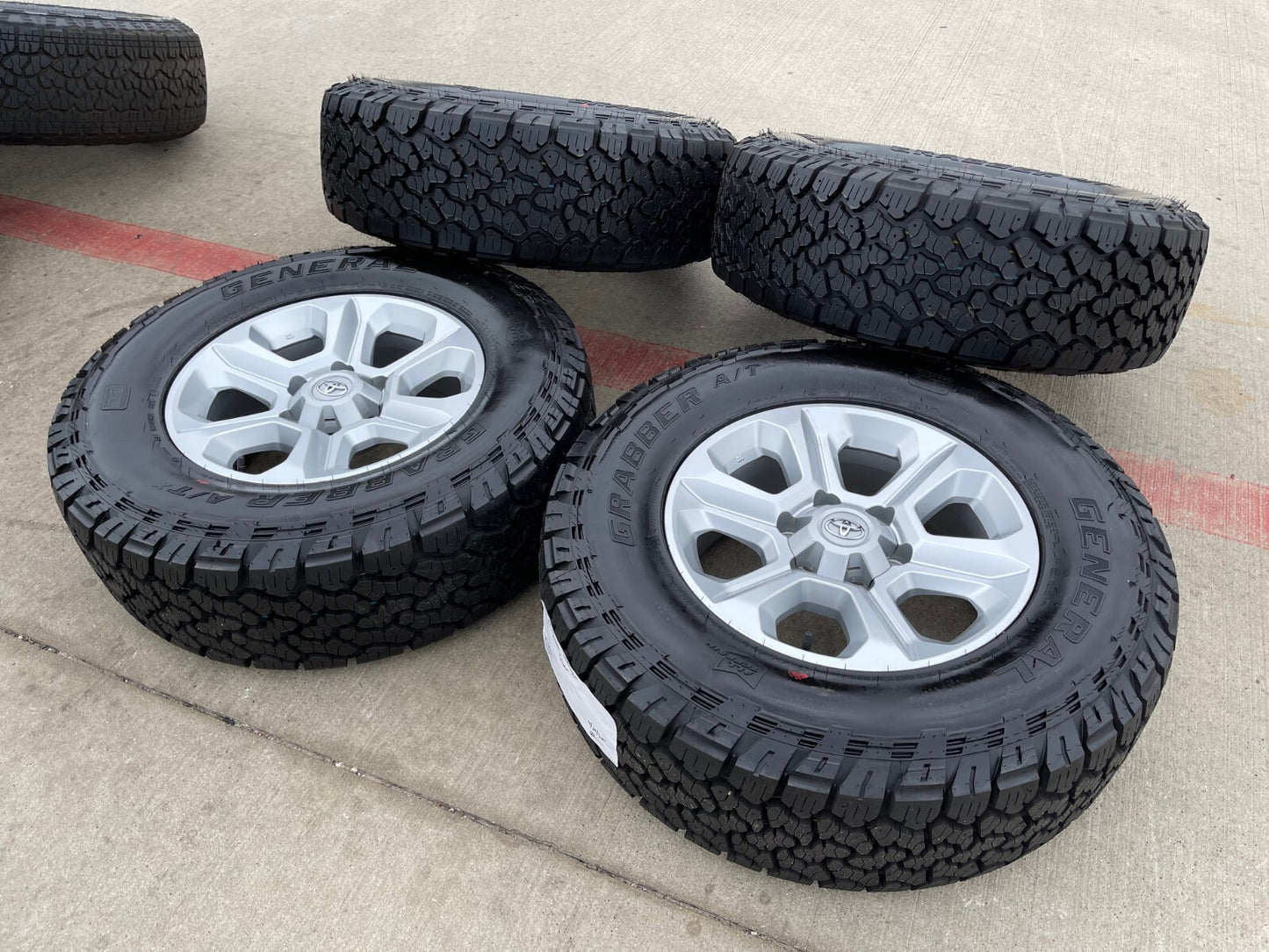 17" 4Runner Toyota Tacoma OEM wheels rims 75153 FJ GENERAL GRABBER A/TX NEW